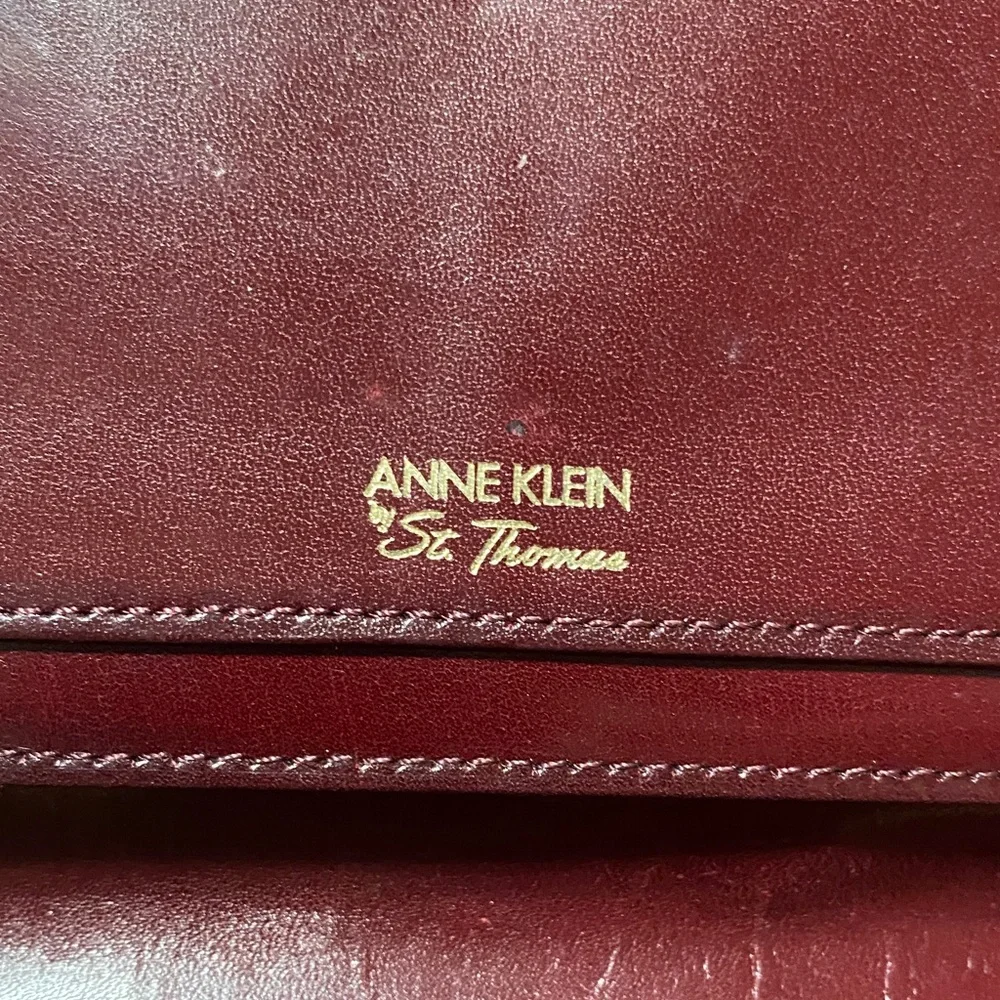 Vintage Anne Klein by St. Thomas Burgundy Leather wallet
